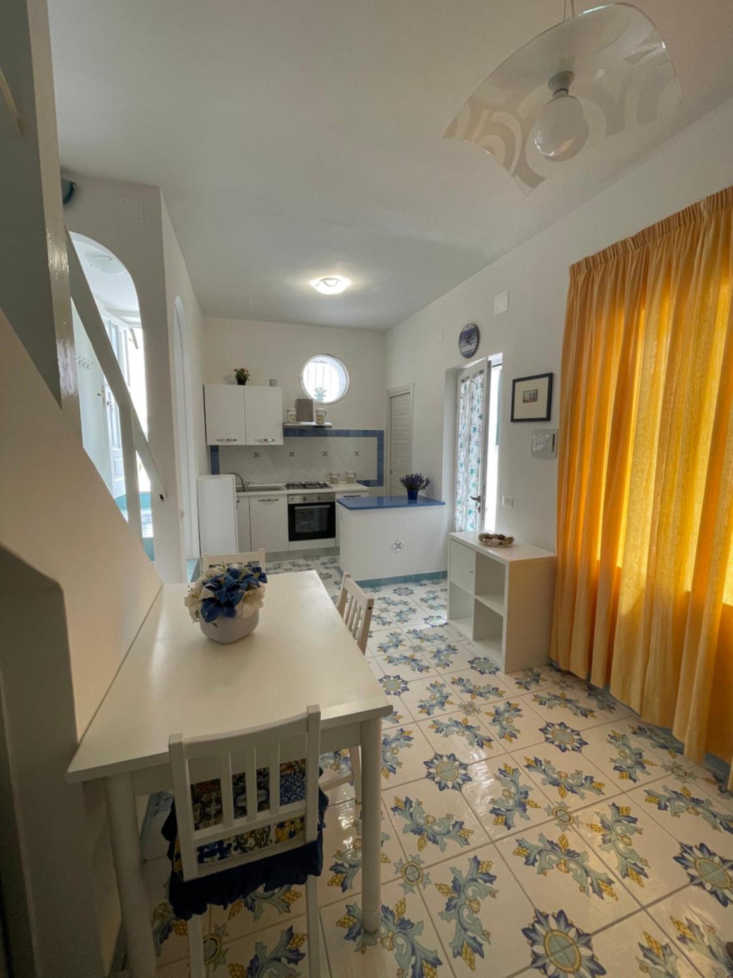 Blue Apartment Forio di Ischia 外观 照片